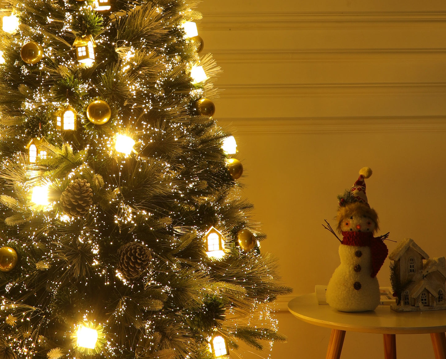Árbol de Navidad Aldea Encantada Estrellado con Fibra Óptica – Colección Exclusiva de Lujo · Edición Limitada