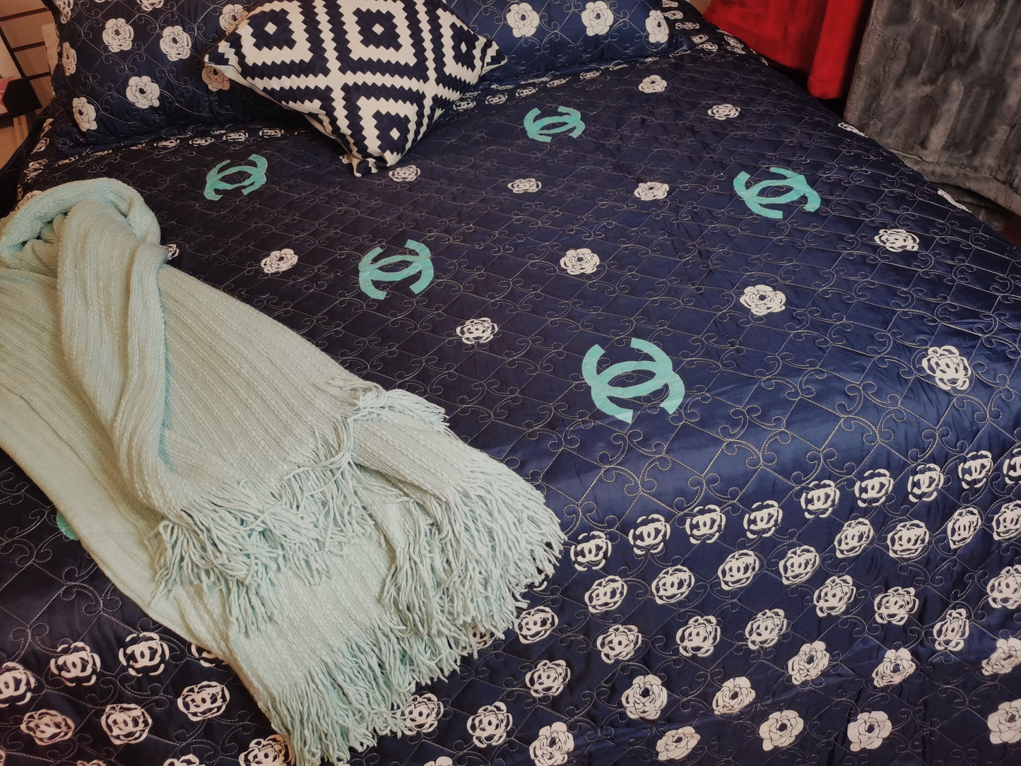 cubrecama estampadas Conjunto 3 piezas de bordado y acolchado tridimensional