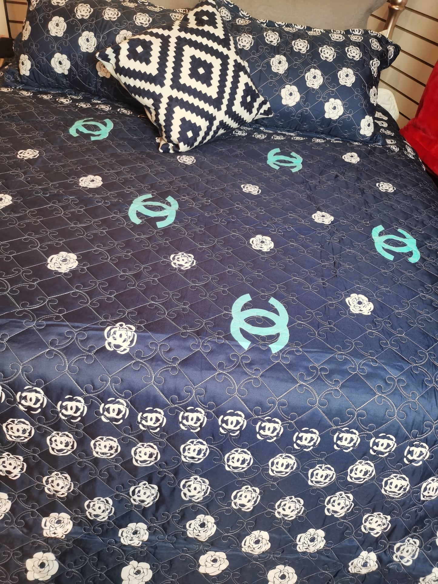 cubrecama estampadas Conjunto 3 piezas de bordado y acolchado tridimensional