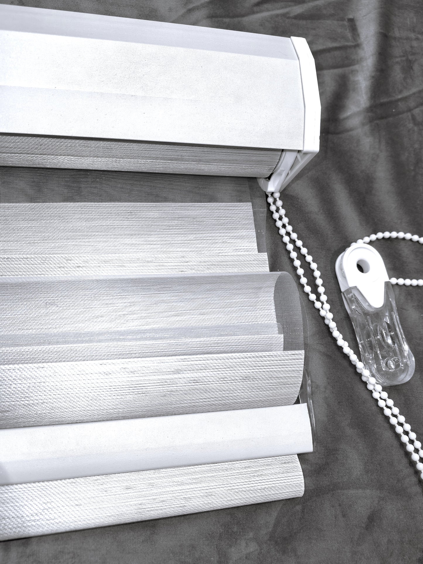 Cortina Roller Duo 805 Blackout Cenefa Aluminio Curvada Imitación de lino