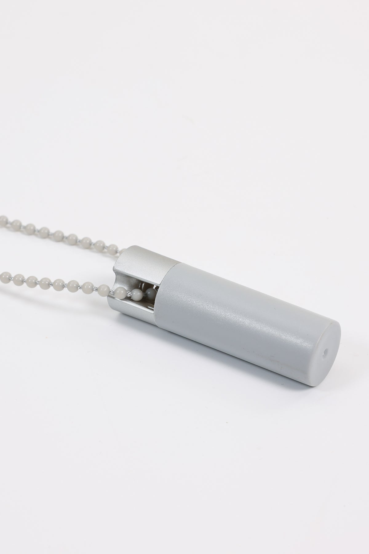 Cortina Roller Duo 100% Blackout  Riel de aluminio resistente, tela de chenilla impermeable.